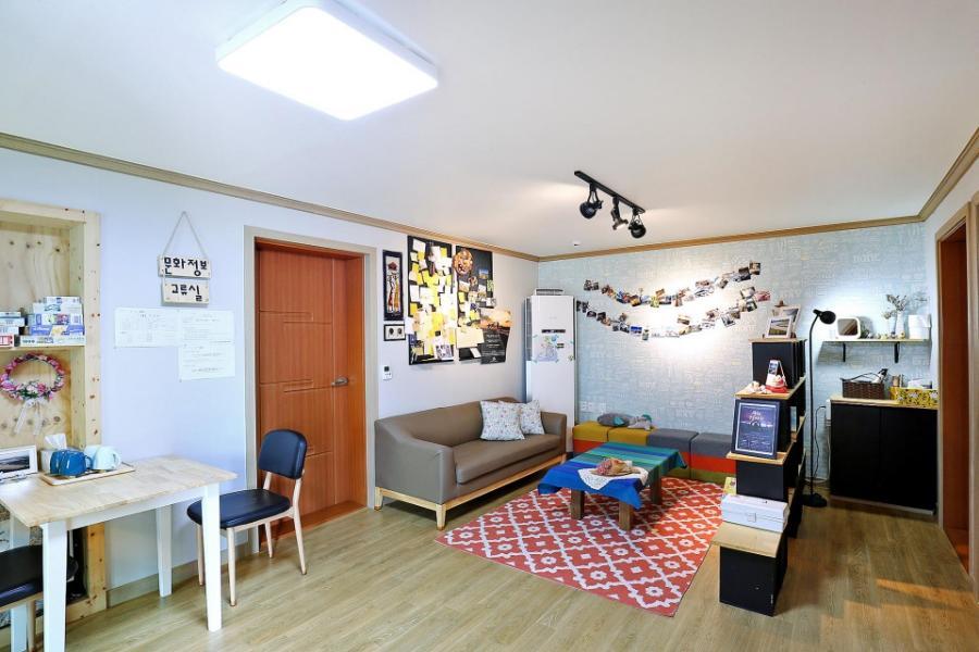 The Flower Road Guesthouse Suncheon Bagian luar foto